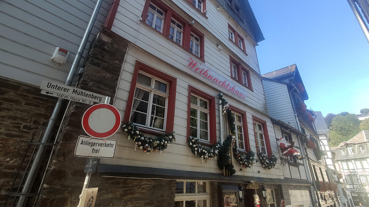 Weihnachtshaus Monschau